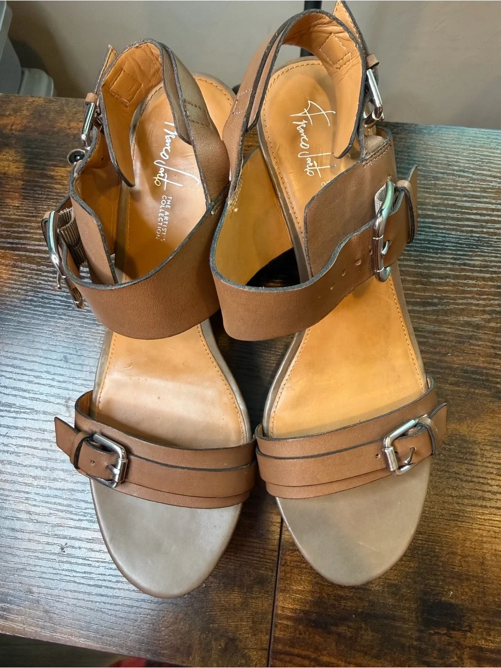 Franco Sarto Divine wedge sandals brown leather straps metallic buckle Size 9.5
